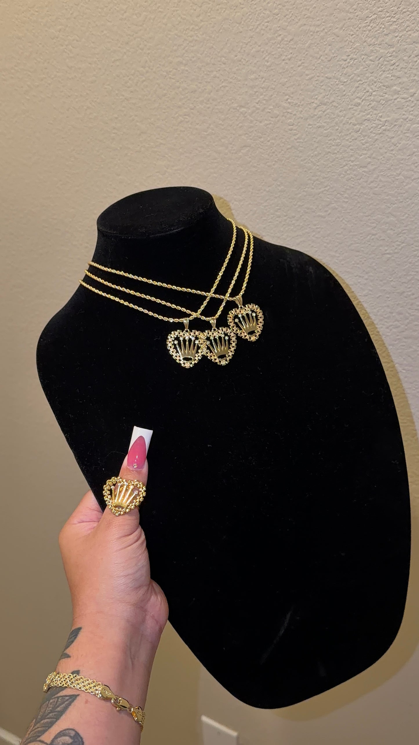 CROWN ROLEX NECKLACE