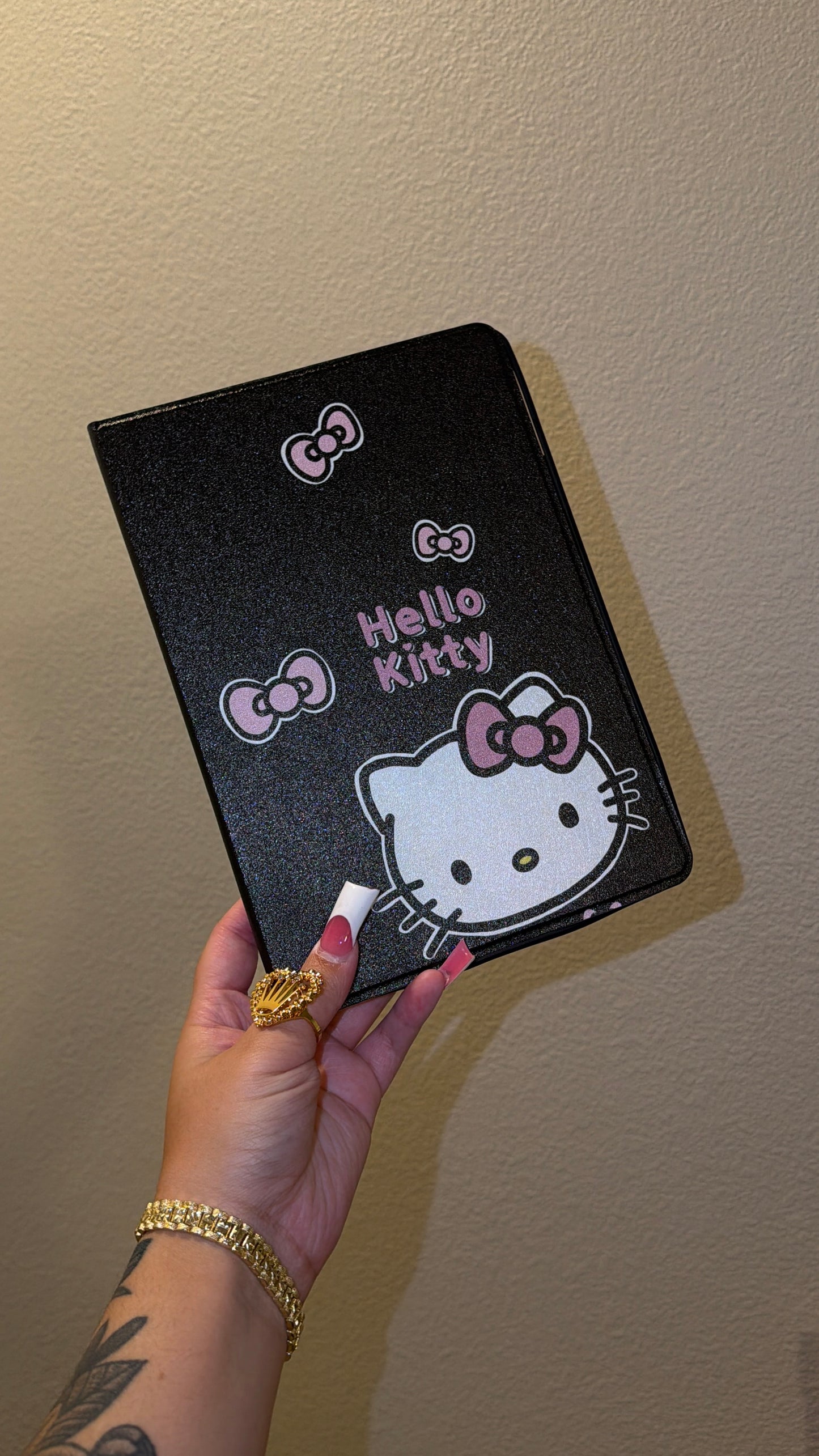 BLACK HK BOW IPAD CASE