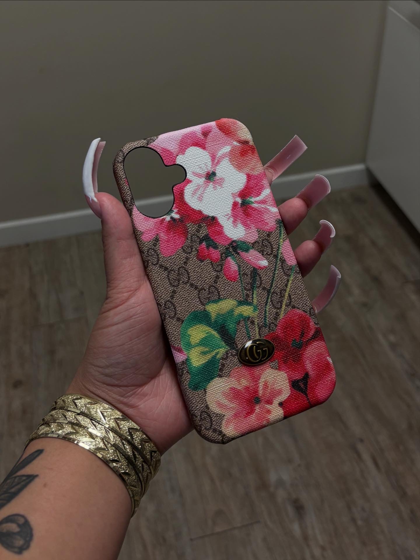 GUCCI CASE