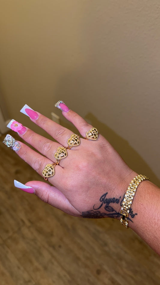 TWISTY NUGGET HRT RING