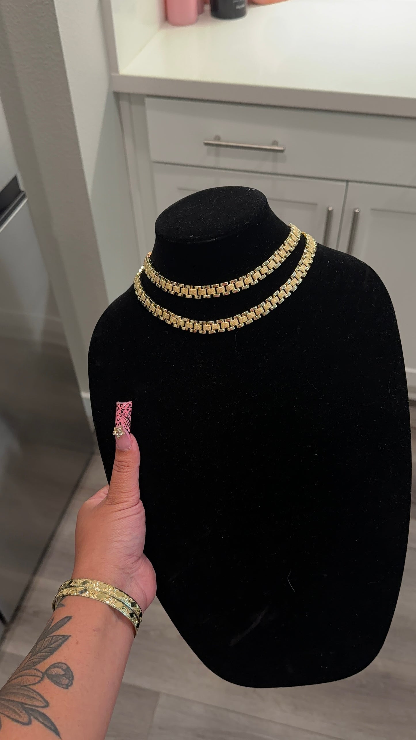 Rolex chain(s)