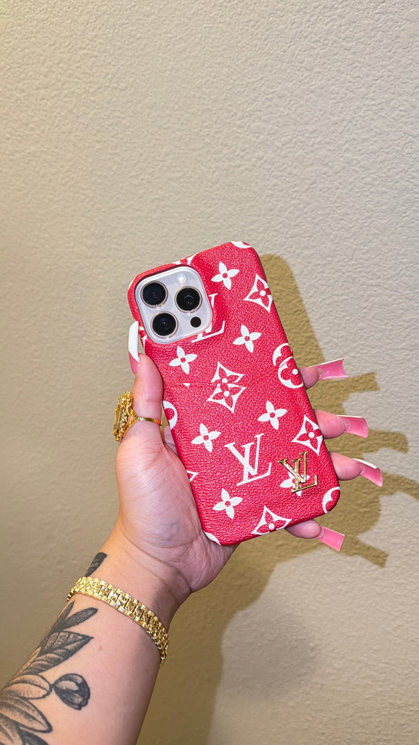 RED LV CASE