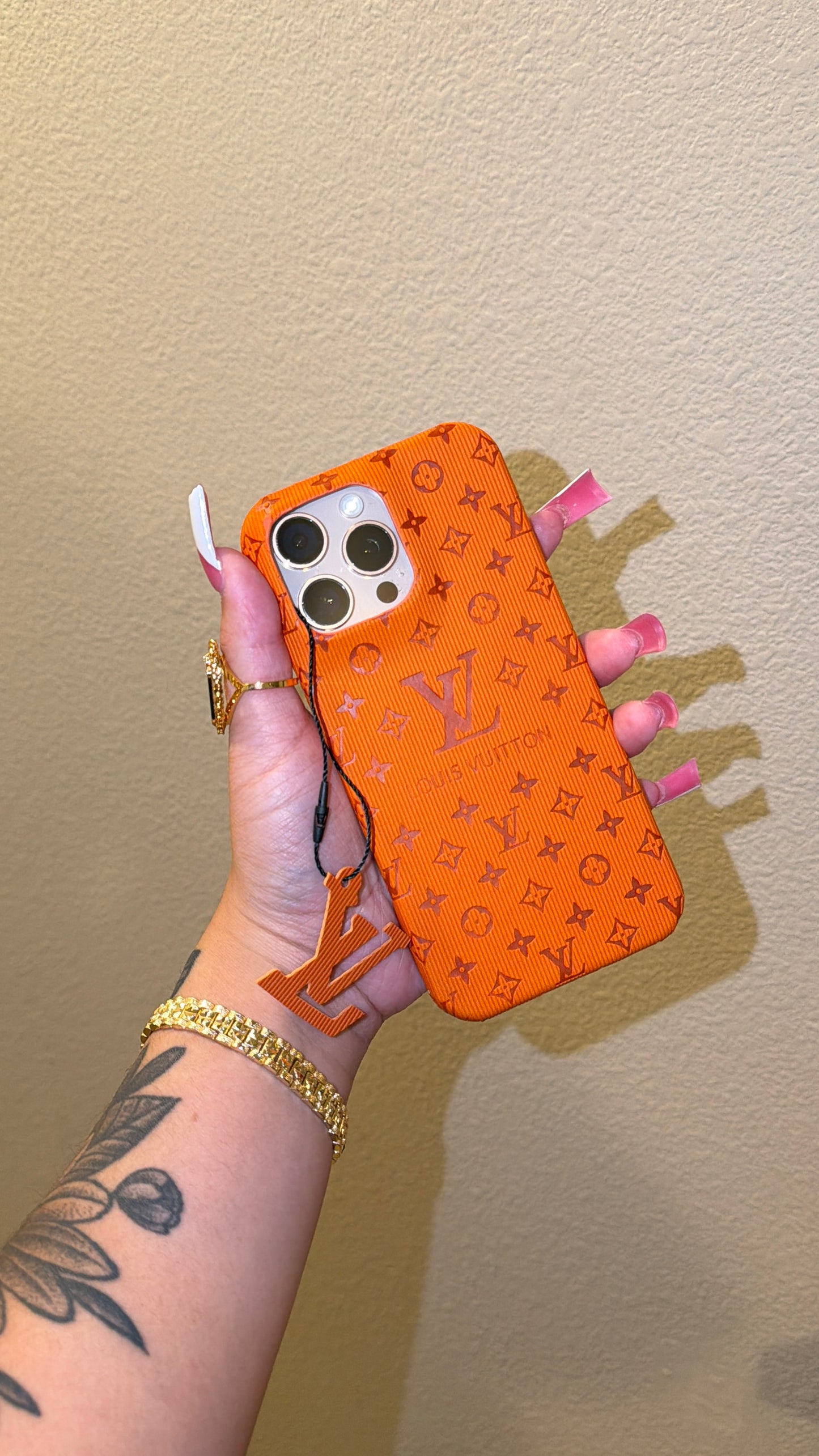 LV DANGLY CASE(S)