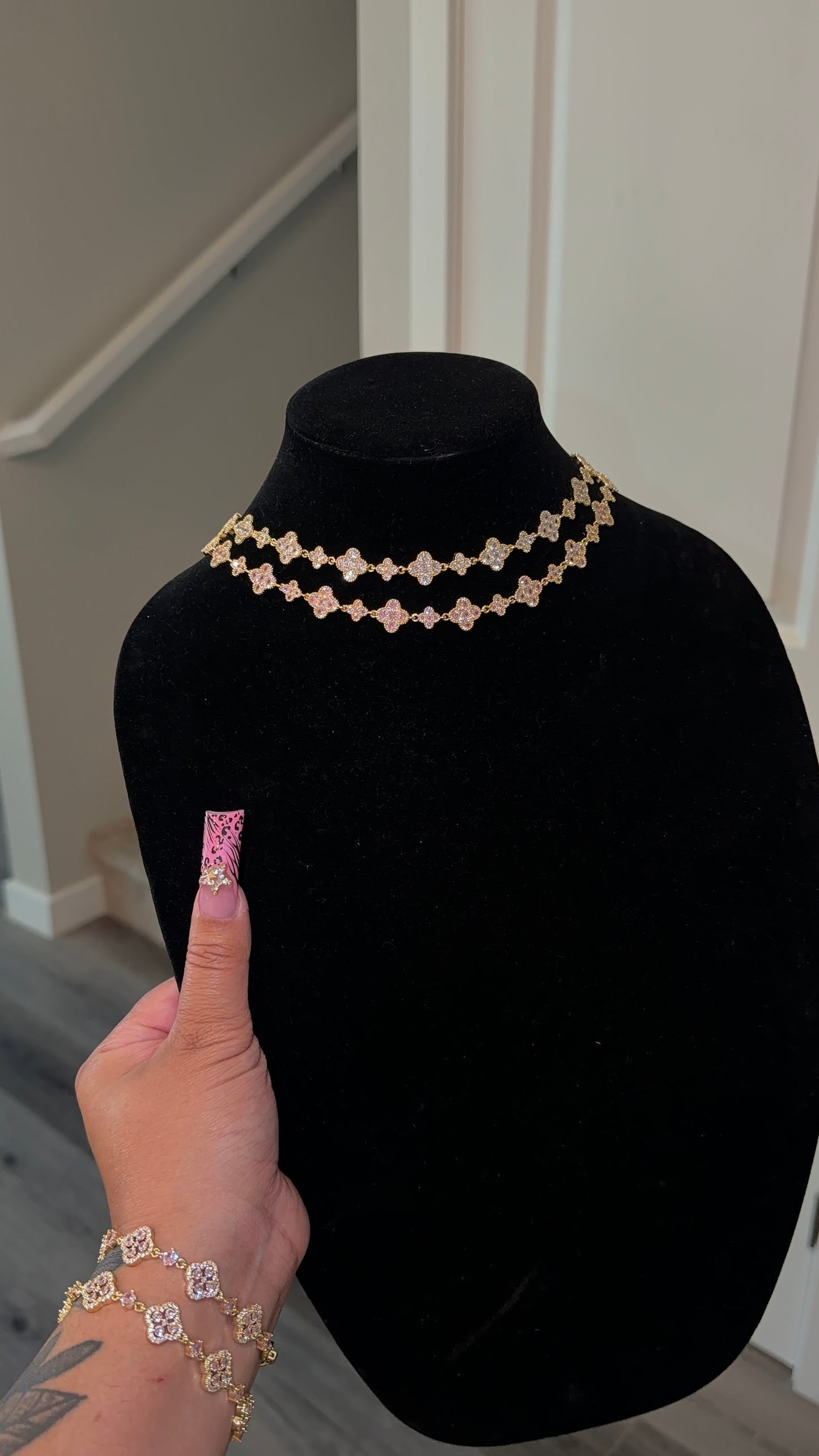 DMND Clover necklaces