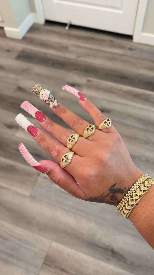 Amor Cross Ring