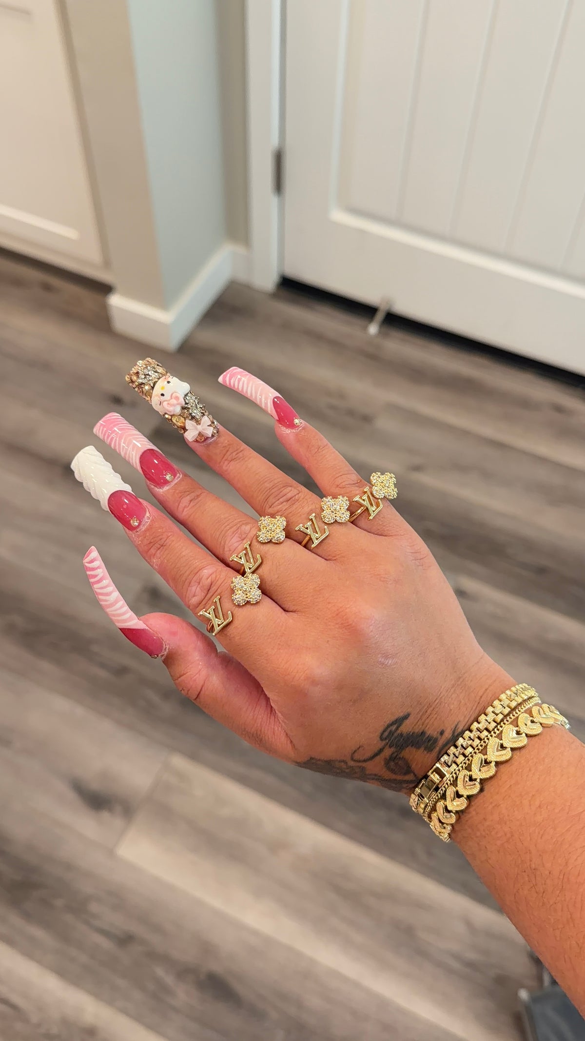 LV Adjustable Ring