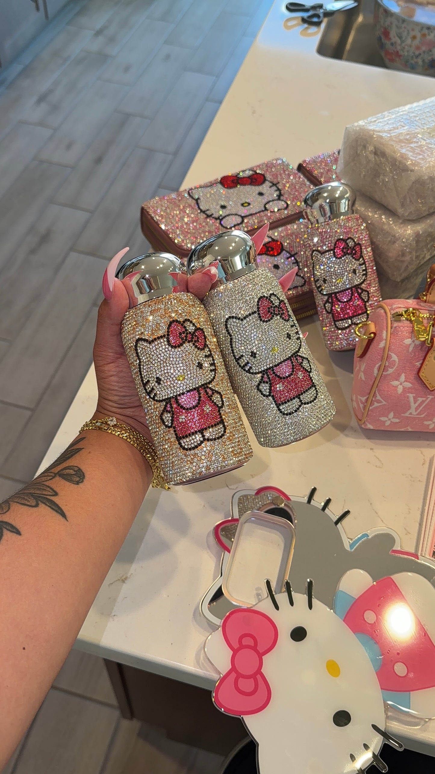 HK cups
