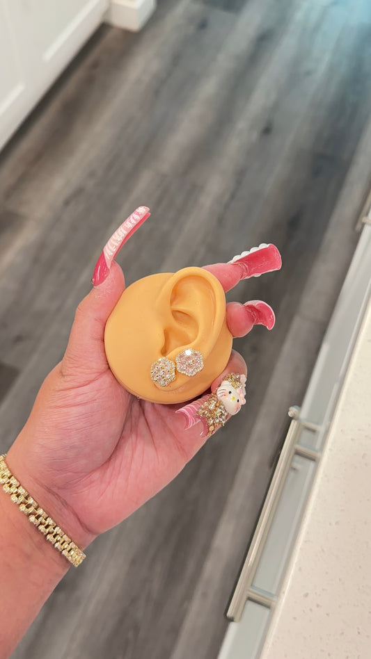 Jumbo dmnd flower studs