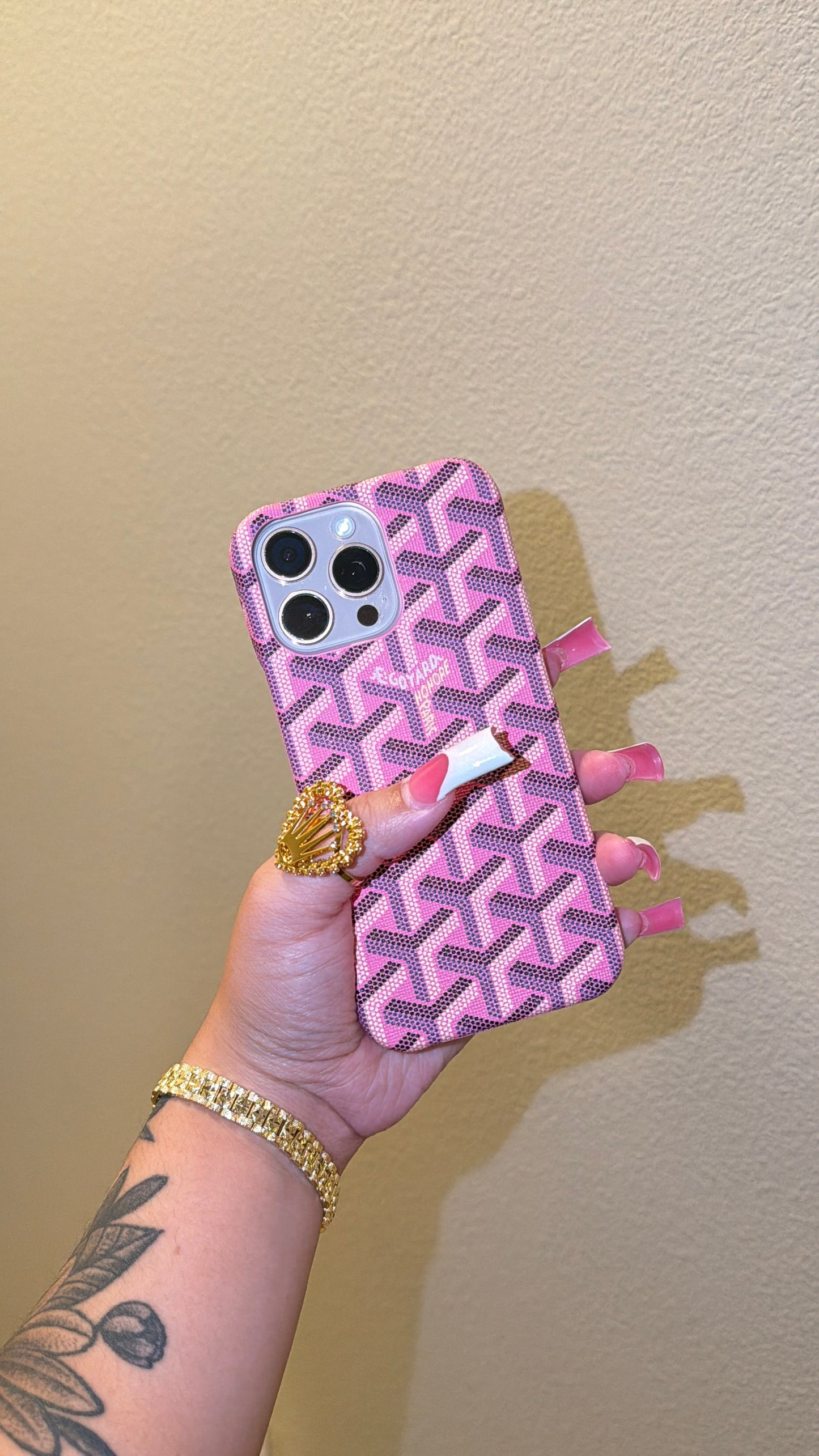 PINK GOYARD CASE