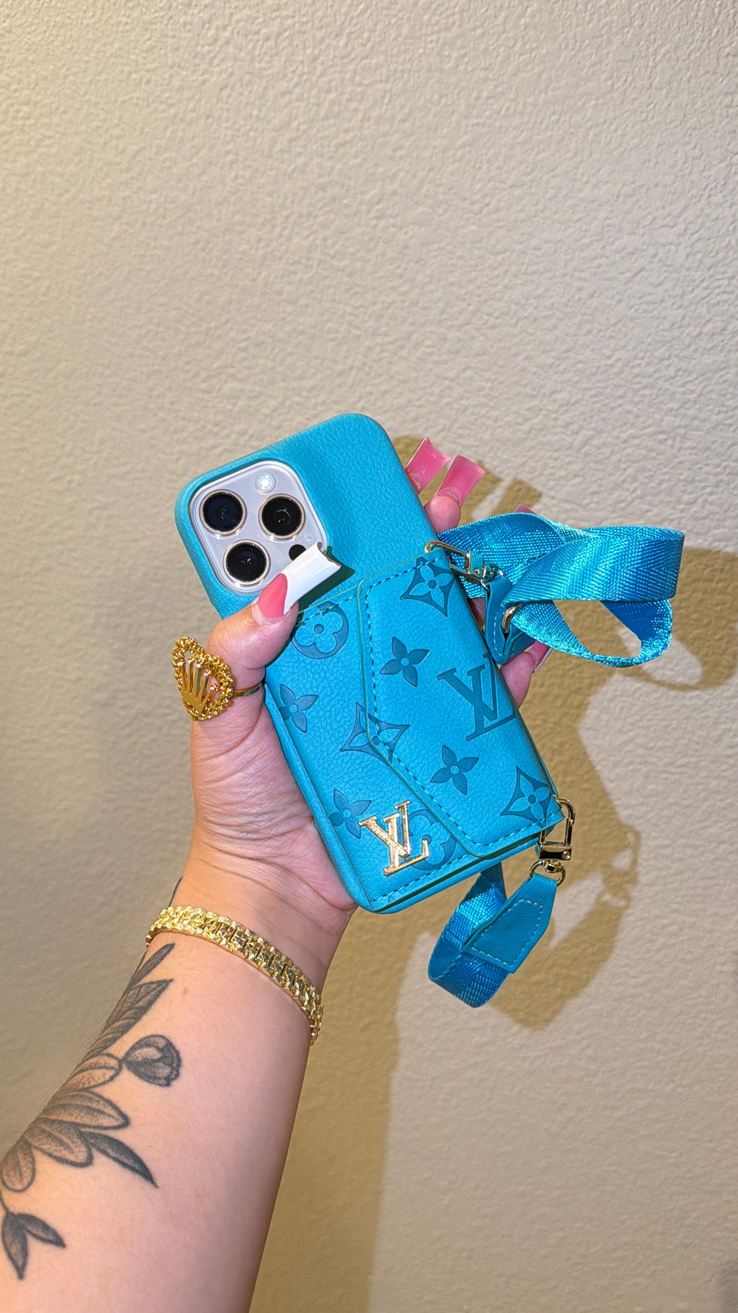 LV STRAP/WALLET CASE
