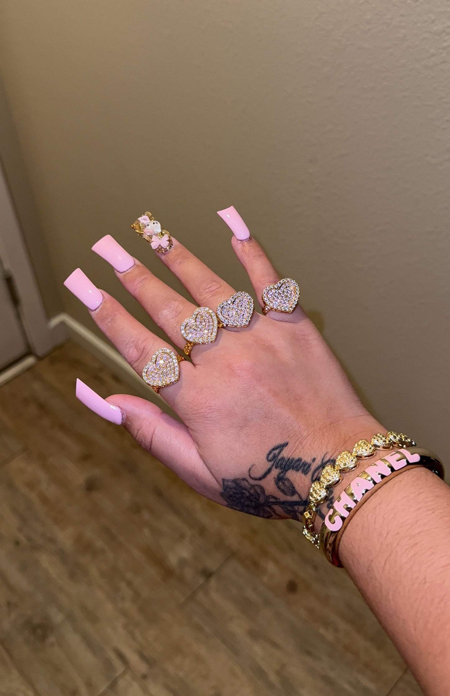 PINK JUMBO HRT RING