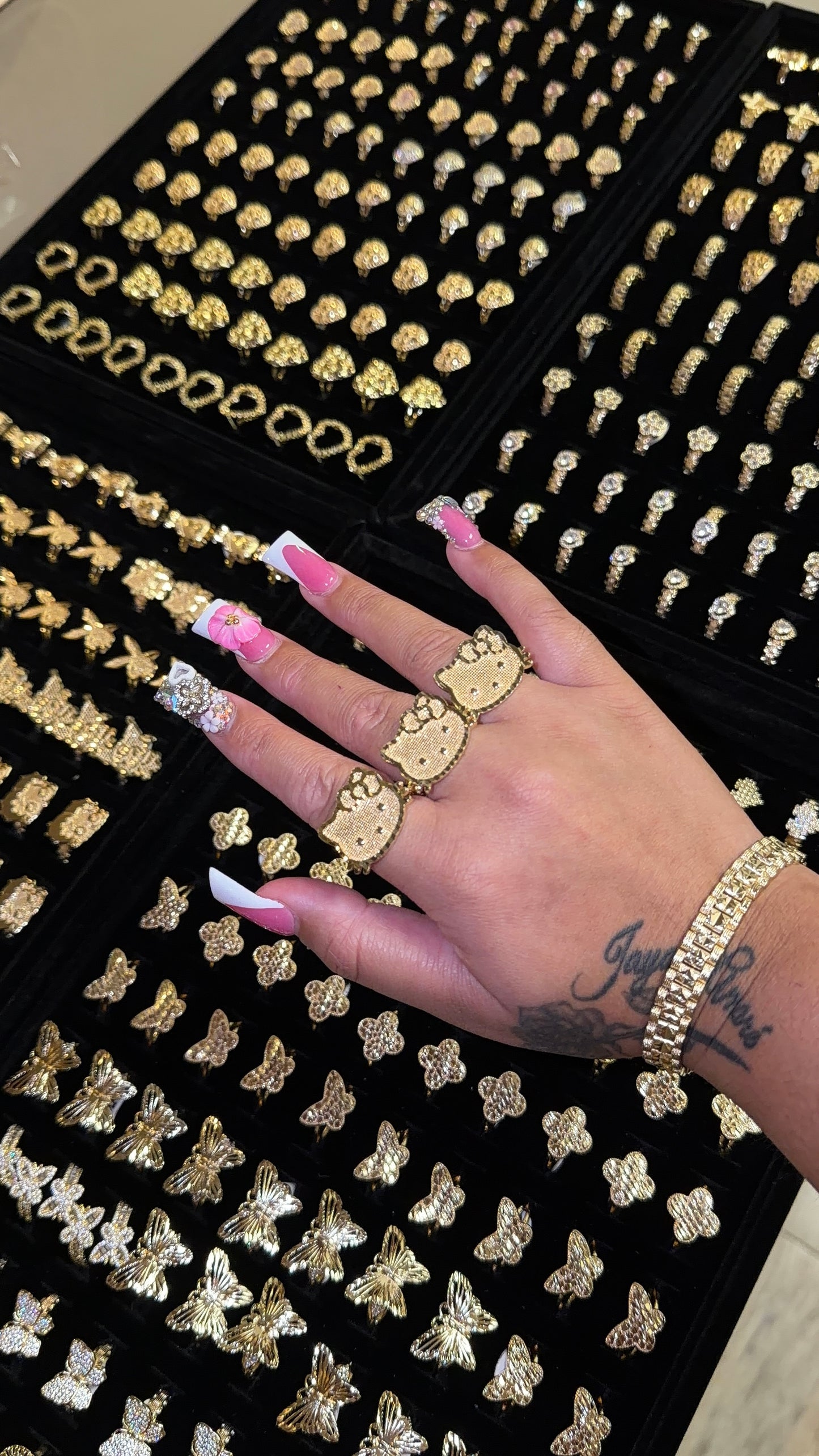 JUMBO HK FACE RING
