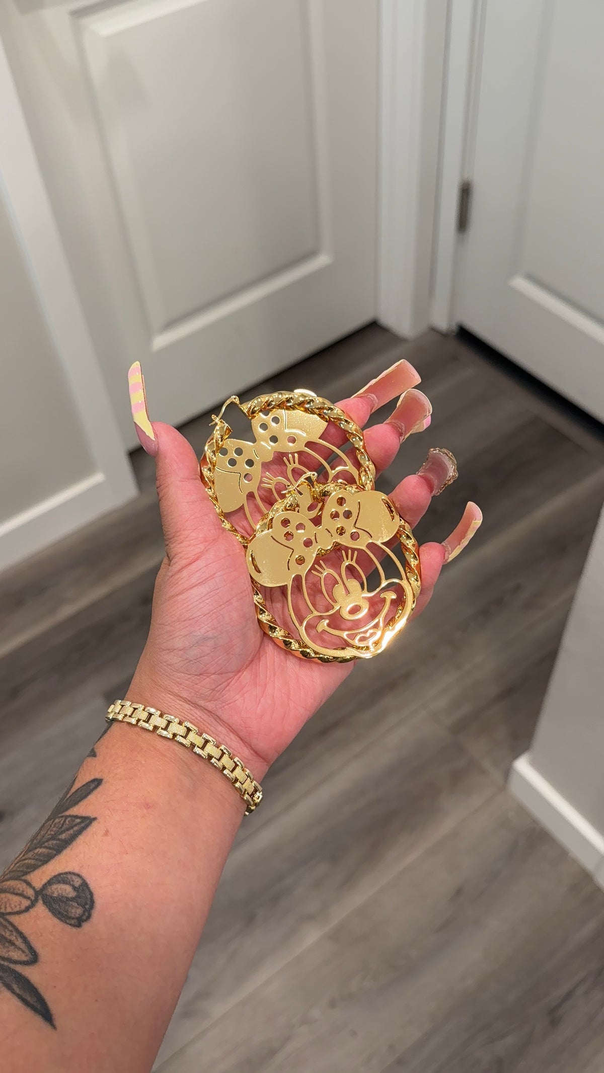 MinnieM hoops