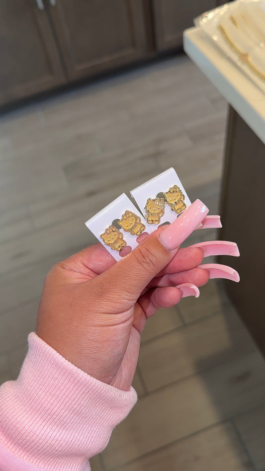 Jumbo FB HK studs