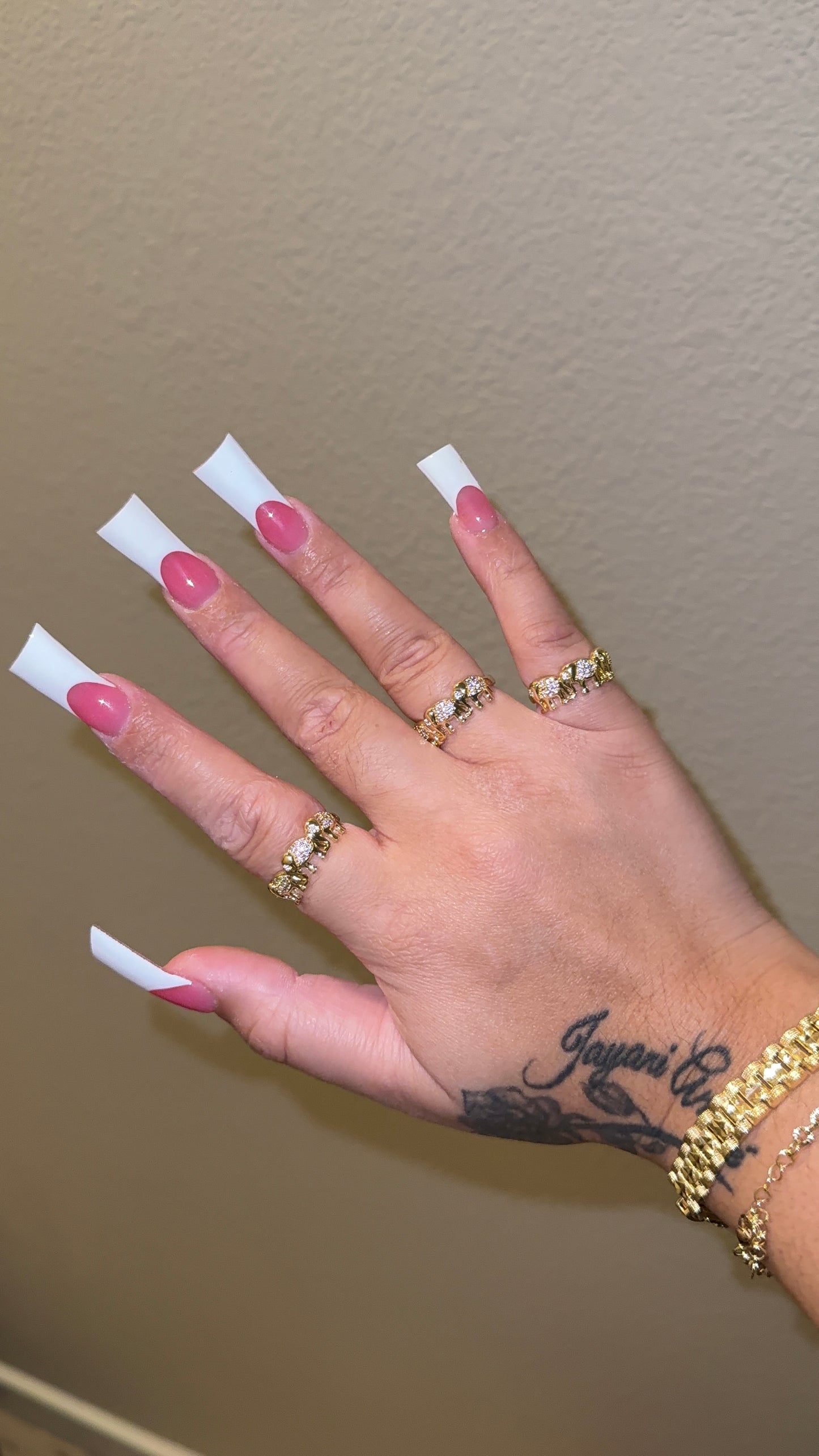 ELEPHANT RING