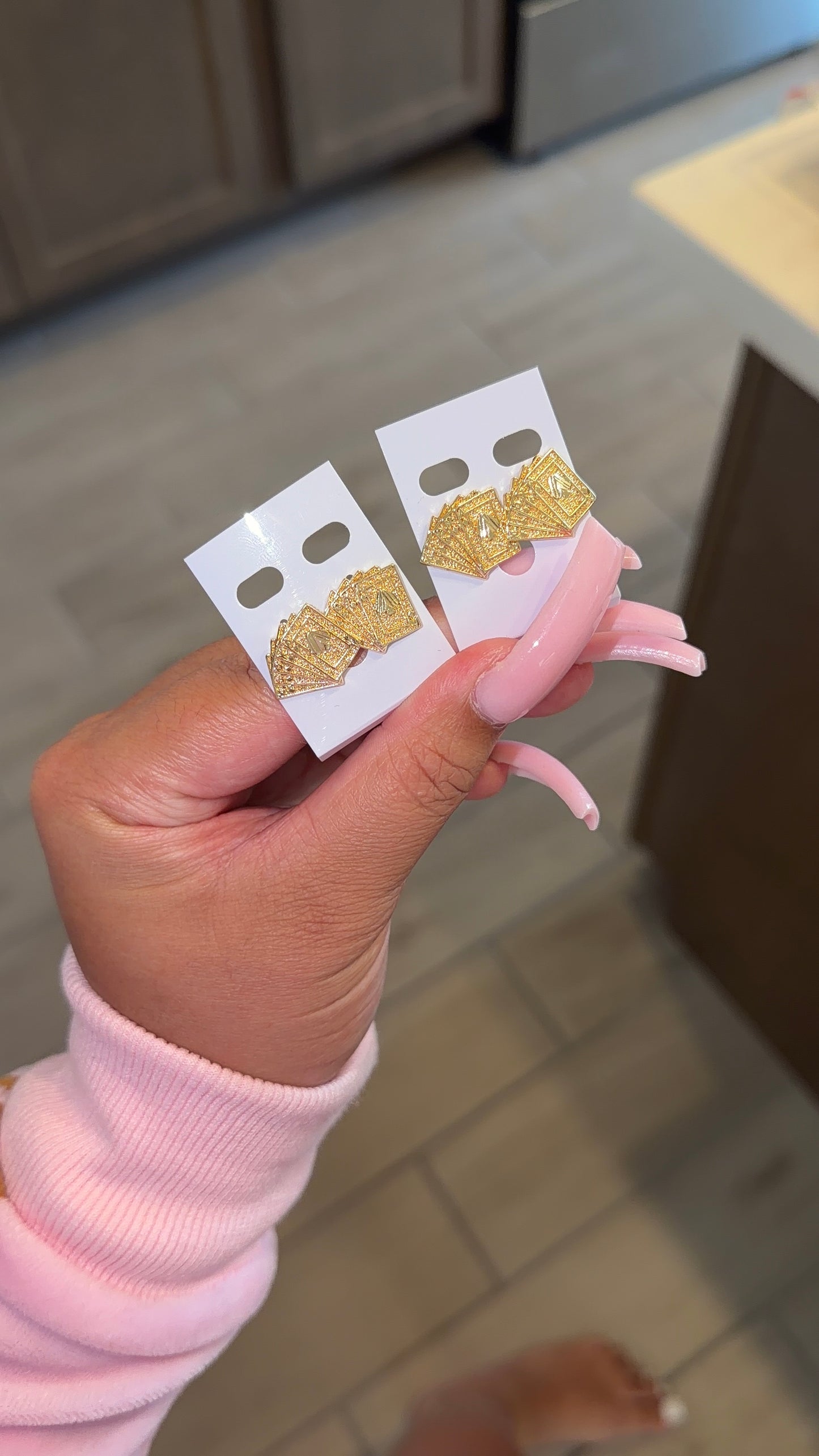 Stacked card studs