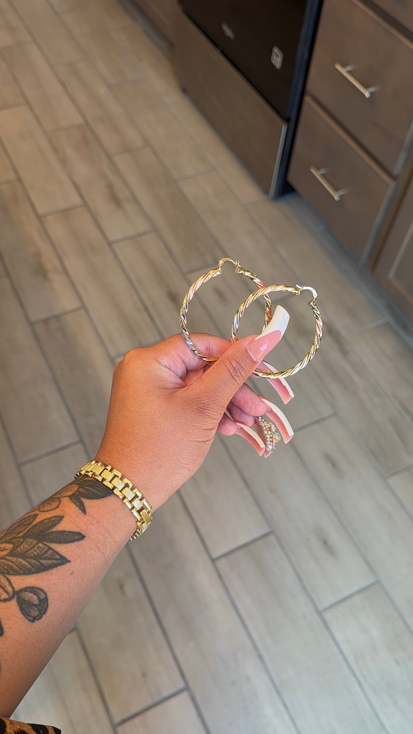 Tricolor hoops