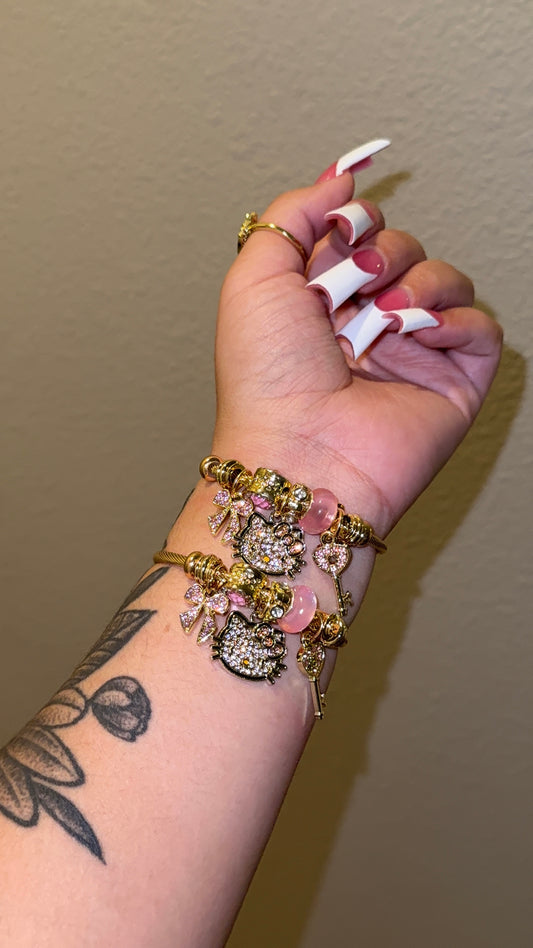 HK CHARM BRACELET