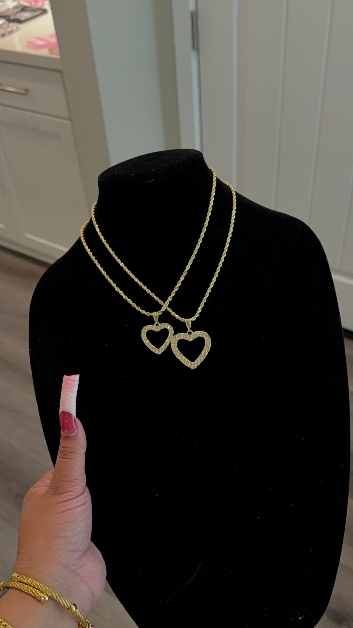 Open nugget hrt necklace