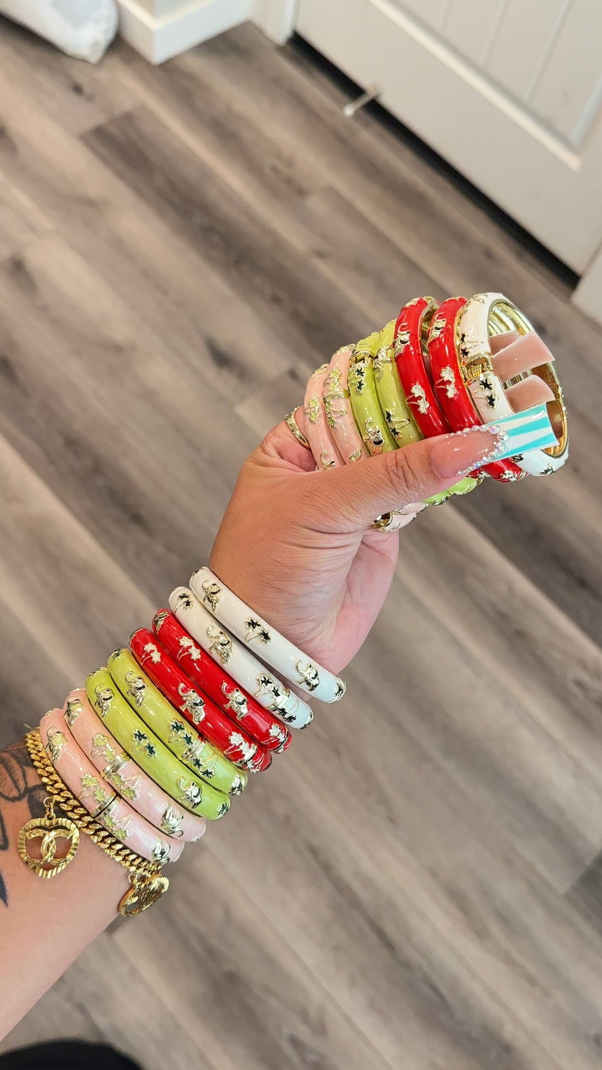 Elephant bangle (1 piece)