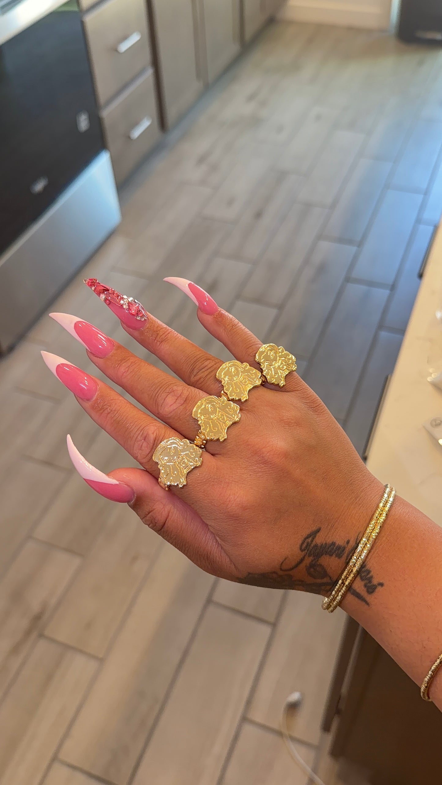 BratZ ring