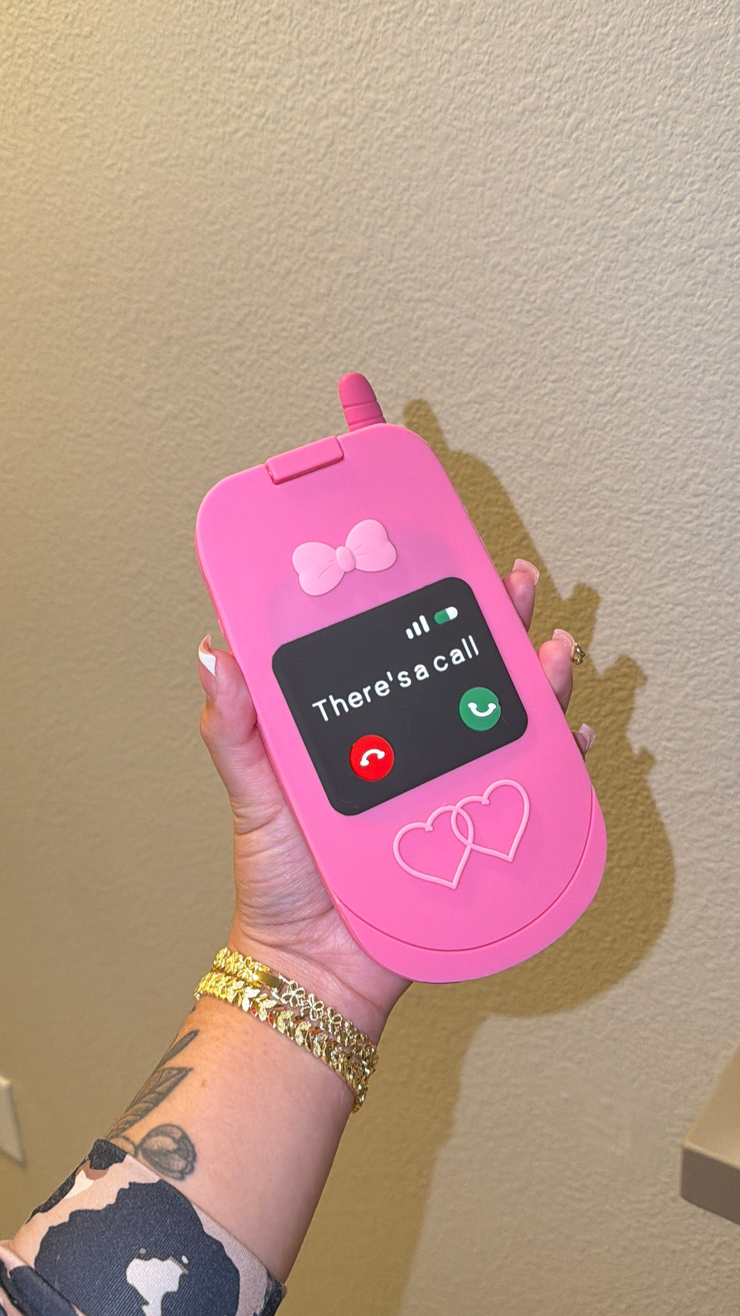 PINK FLIP PHONE CASE