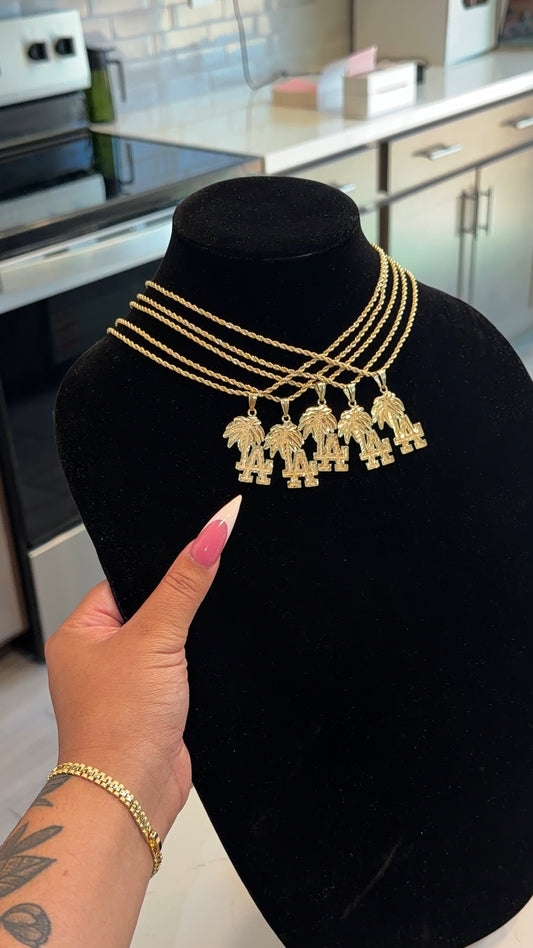 LAnd Necklace