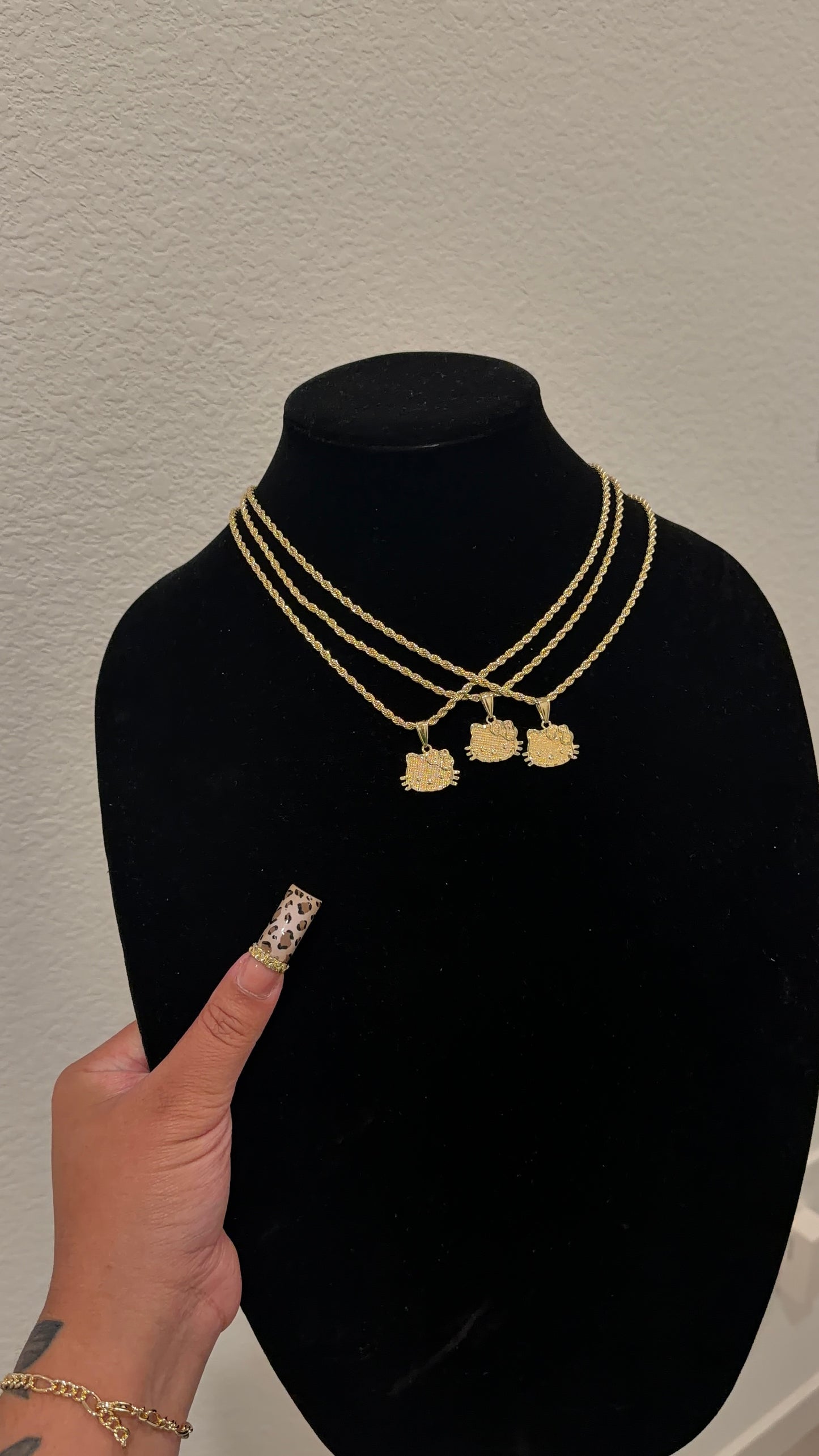 Small HK face necklace
