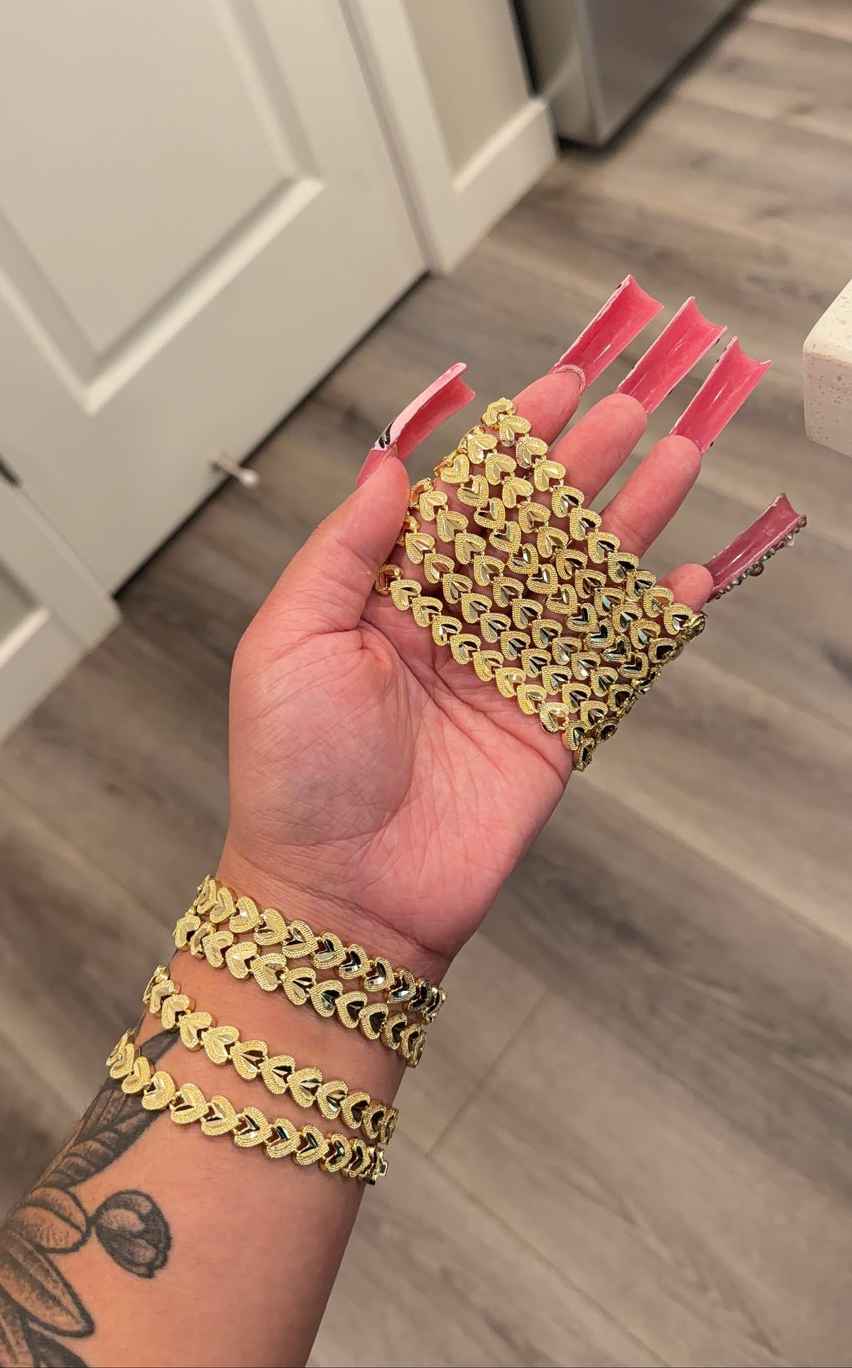 New Gold hearts bracelet